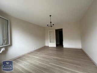  Appartement à louer 3 pièces 58 m²