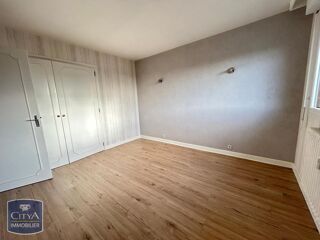  Appartement à louer 2 pièces 45 m²
