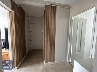  Appartement � louer 5 pi�ces 82 m� Rennes
