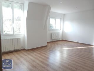  Appartement à louer 3 pièces 72 m²