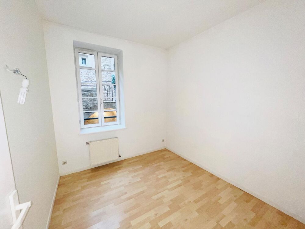location Appartement - 3 pièce(s) - 62 m² Mâcon (71000)