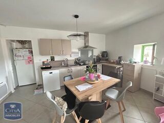  Appartement à louer 4 pièces 86 m²