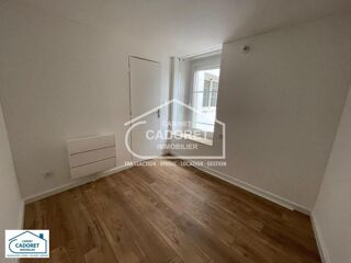  Appartement à louer 4 pièces 68 m²