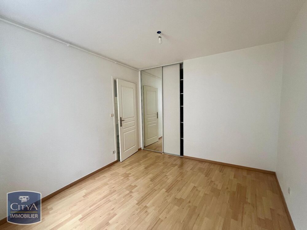 location Appartement - 4 pièce(s) - 102 m² Riom (63200)