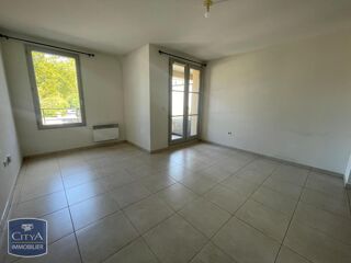  Appartement à louer 2 pièces 43 m²