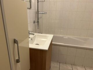  Appartement à louer 3 pièces 73 m²