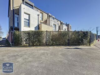  Appartement à louer 3 pièces 58 m²