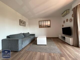  Appartement à louer 3 pièces 78 m²