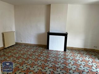  Appartement à louer 3 pièces 92 m²