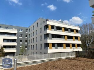  Parking / Garage à louer 14 m²