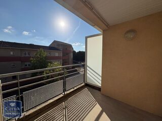  Appartement à louer 3 pièces 74 m²
