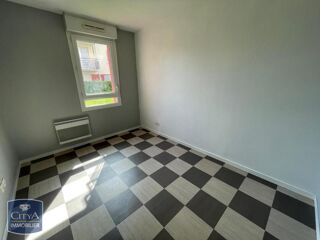  Appartement à louer 3 pièces 67 m²