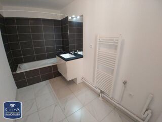  Appartement � louer 4 pi�ces 82 m�