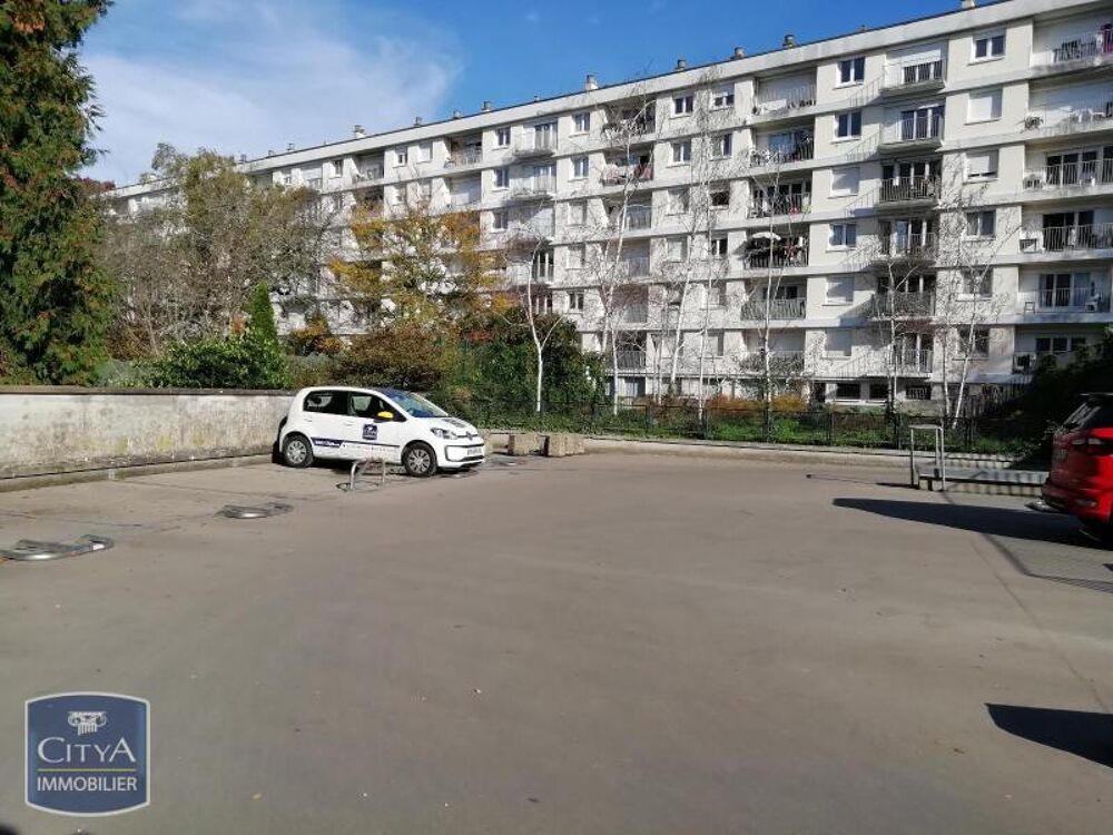 location Parking / Garage Angers (49100)