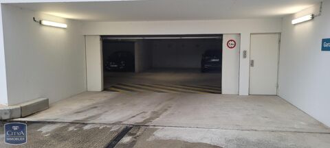  Parking / Garage  louer 