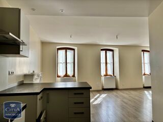 location Appartement - 3 pièce(s) - 73 m² Vinay (38470)