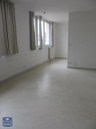  Appartement à louer 1 pièce 34 m²