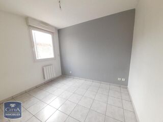 location Appartement - 1 pièce(s) - 34 m² Neuville-sur-Saône (69250)