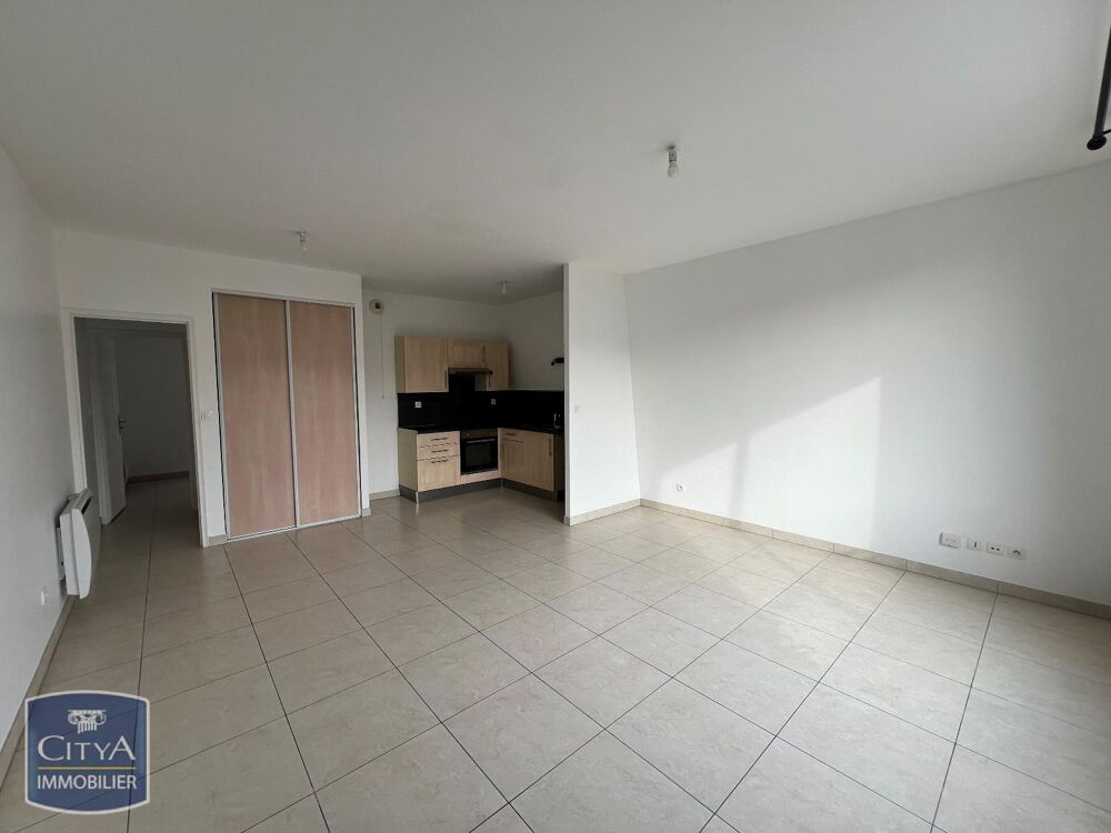 location Appartement - 2 pièce(s) - 50 m² Noisy-le-Grand (93160)