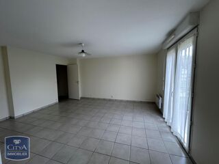  Appartement à louer 3 pièces 61 m²