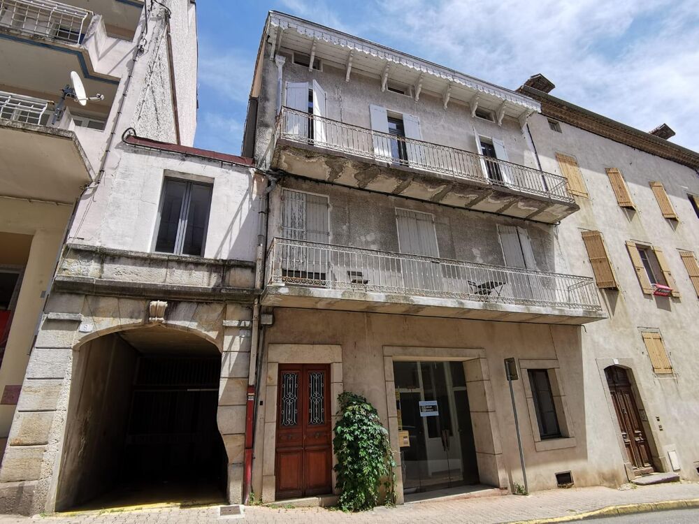 Sur la commune d'AUBENAS, en centre-ville, proches de to....