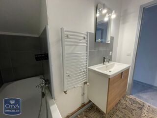  Appartement à louer 3 pièces 45 m²