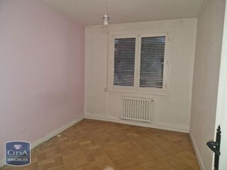  Appartement à louer 3 pièces 66 m²