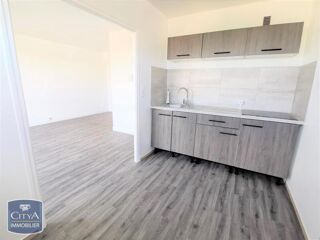  Appartement à louer 1 pièce 32 m²