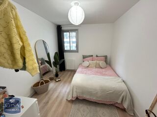  Appartement à louer 3 pièces 68 m²