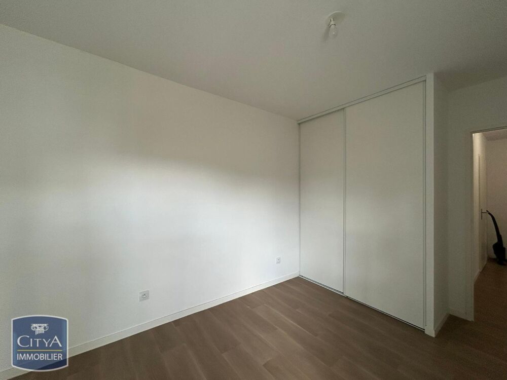 location Appartement - 3 pièce(s) - 69 m² Mainvilliers (28300)