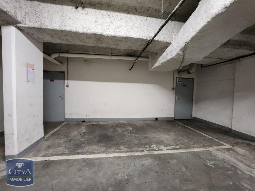 location Parking / Garage Paris 15