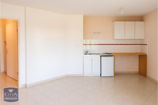  Appartement à louer 1 pièce 30 m²