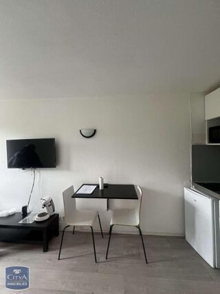  Appartement à louer 1 pièce 18 m²