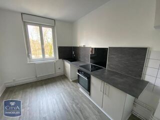  Appartement à louer 4 pièces 85 m²