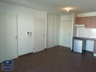  Appartement à louer 2 pièces 42 m²