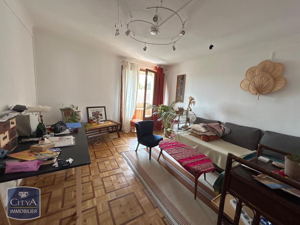 À LOUER : Appartement T3 à Clermont-Ferrand, situé au coe....