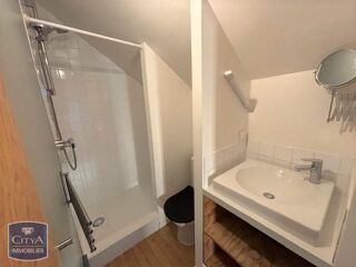  Appartement à louer 2 pièces 37 m²