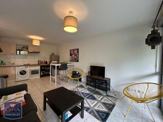  Appartement à louer 2 pièces 41 m²