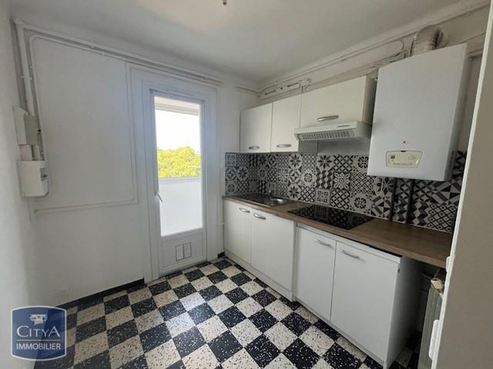 location Appartement - 3 pièce(s) - 65 m² Nîmes (30000)