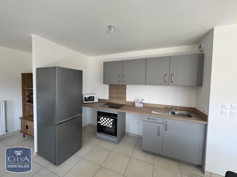 location Appartement - 3 pièce(s) - 69 m² Saint-Genis-Pouilly (01630)