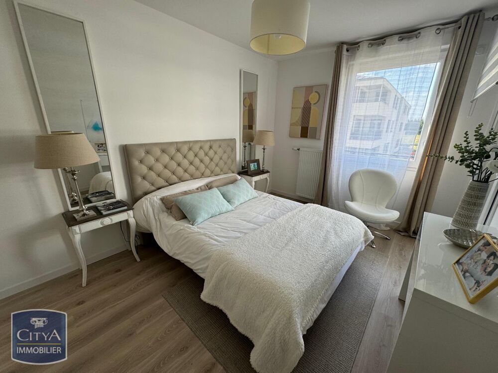 location Appartement - 3 pièce(s) - 64 m² Chessy (77700)