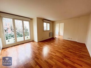  Appartement à louer 4 pièces 71 m²