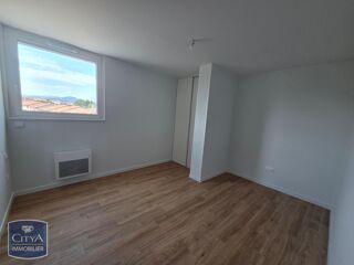  Appartement à louer 3 pièces 75 m²
