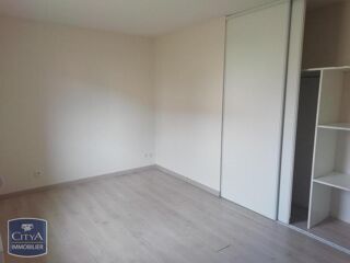  Appartement à louer 3 pièces 63 m²