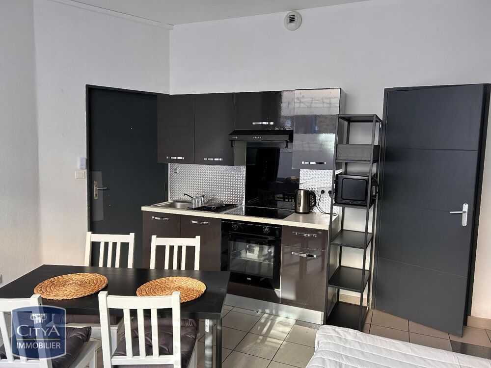 À LOUER : Appartement T1 situé à Armentières, dans le dé....