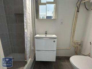  Appartement à louer 1 pièce 26 m²