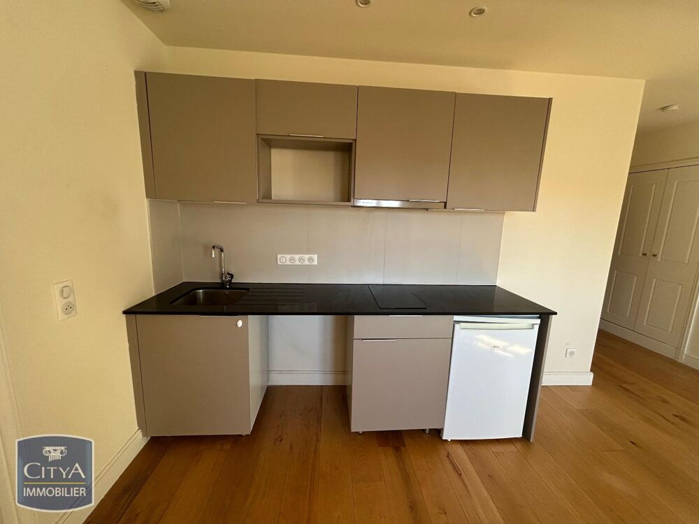 Centre Ville - À LOUER - APPARTEMENT 1 PIECES - COURS LA....