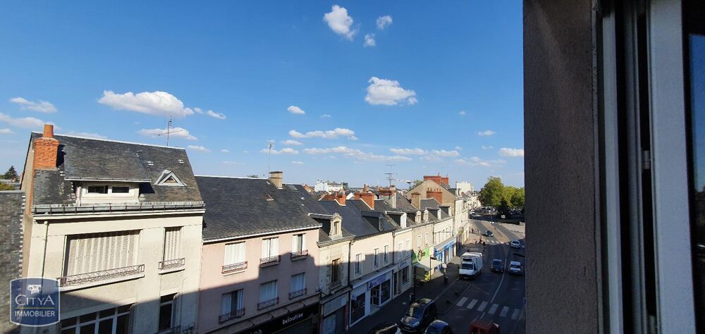 À LOUER : Appartement T2 situé en hyper centre de Châtea....