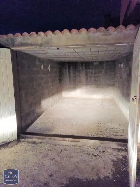  Parking / Garage � louer 