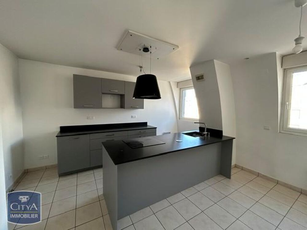 location Appartement - 4 pièce(s) - 100 m² Clermont-Ferrand (63000)
